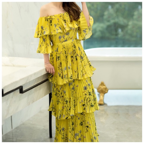 The DYXEY Layered Off The Shoulder Dress - Picture 2 of 7